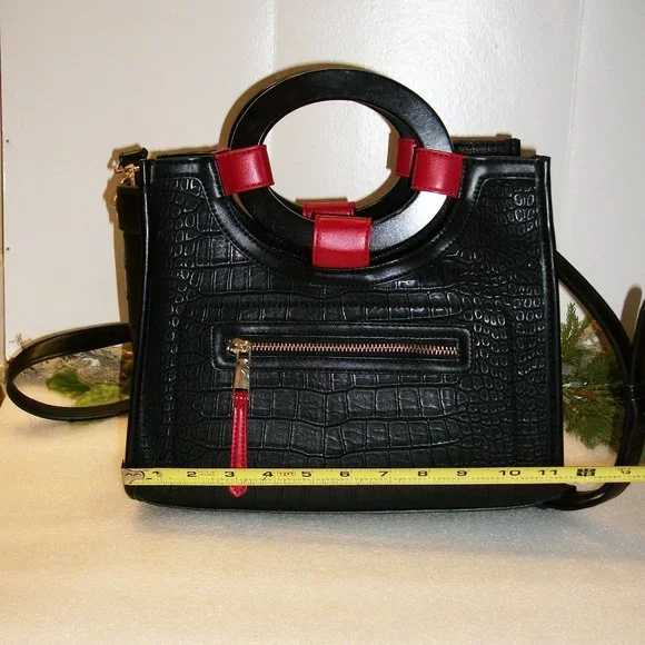 LIKE DREAMS Black & Red Croc Embossed Tote Bag PLUS Cosmetic Bag Insert NEW - Picture 12 of 14